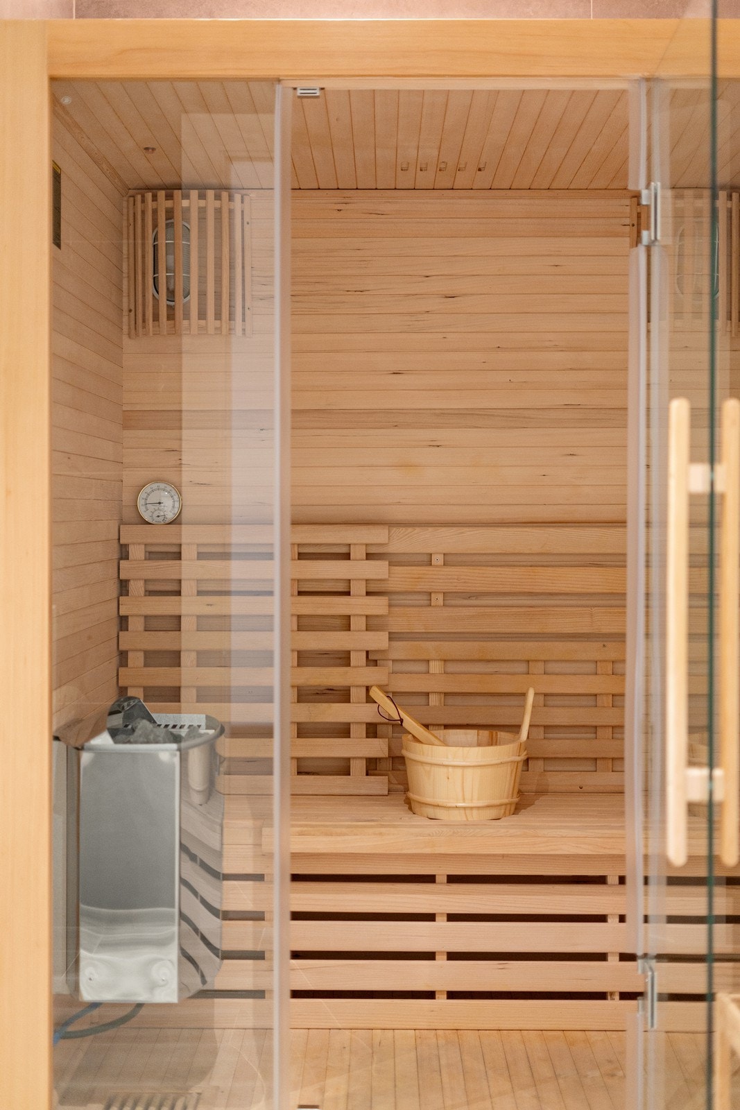 Tenk luksusen ved å kunne sitte i ro og fred og nyte den intense varmen. Galleribilde