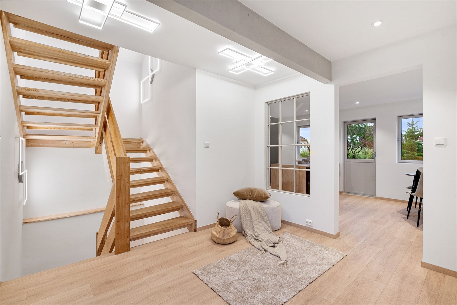 Trappen som tar deg videre inn i boligen. Galleribilde