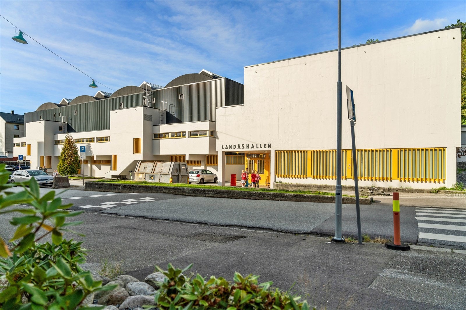 Landåshallen. Galleribilde