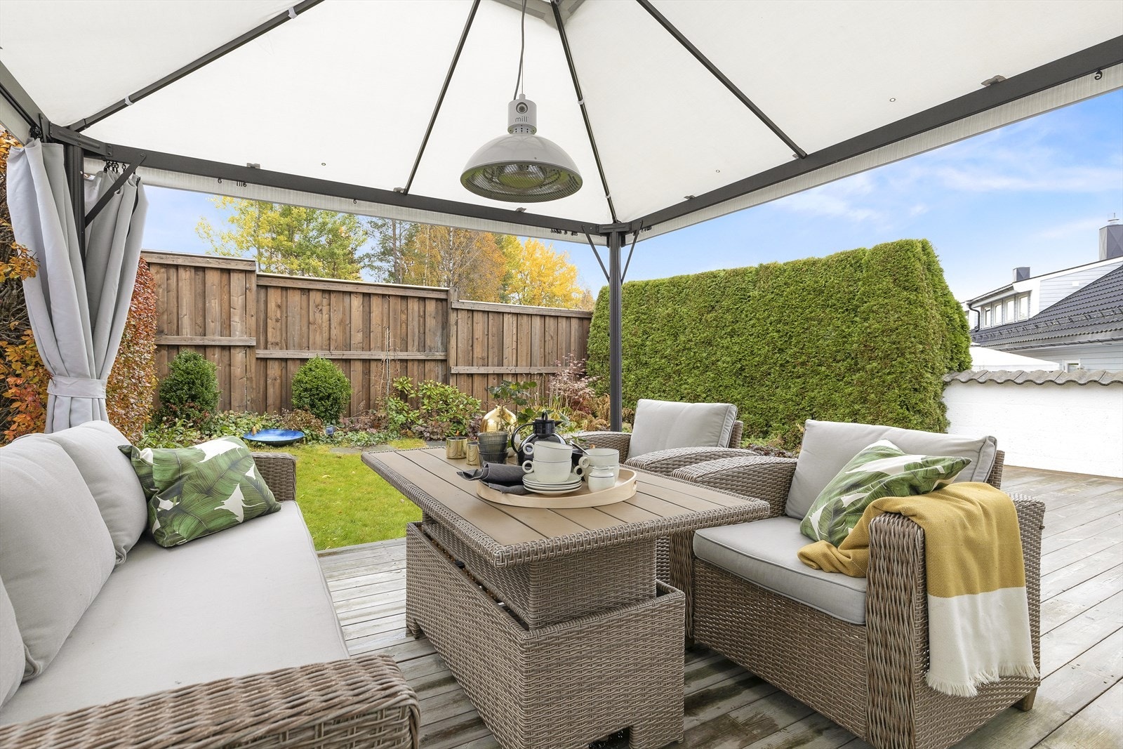 Stor sammenhengende terrasse på 110 m² Galleribilde