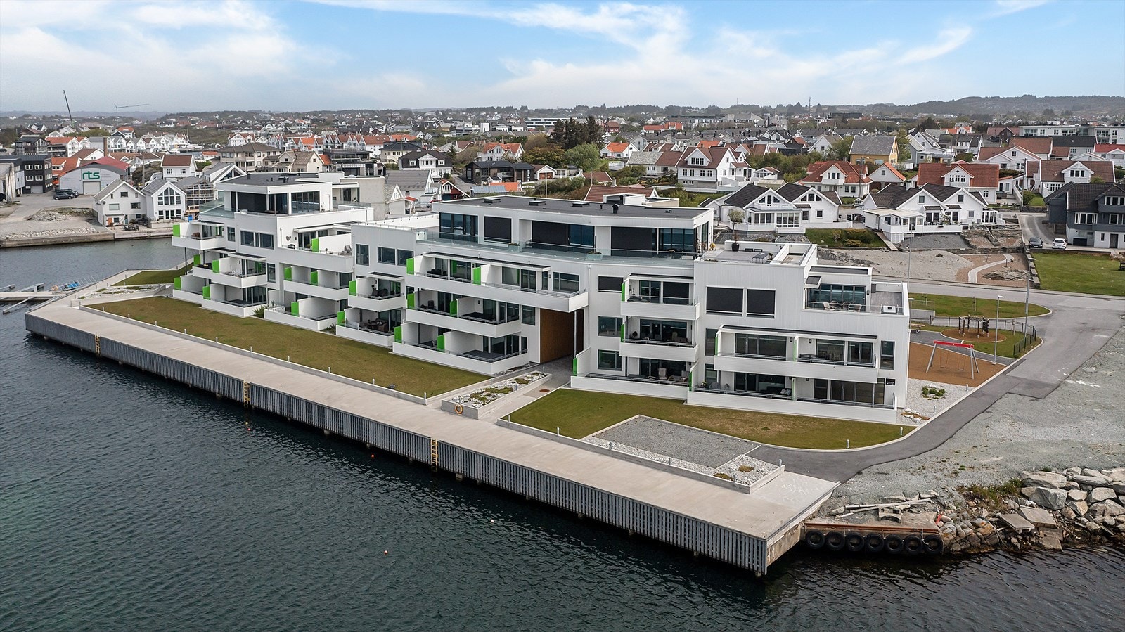 Velkommen til Stongvegen 180 E - presentert av Stein Gunnar Døsen i Meglerhuset Rele Galleribilde