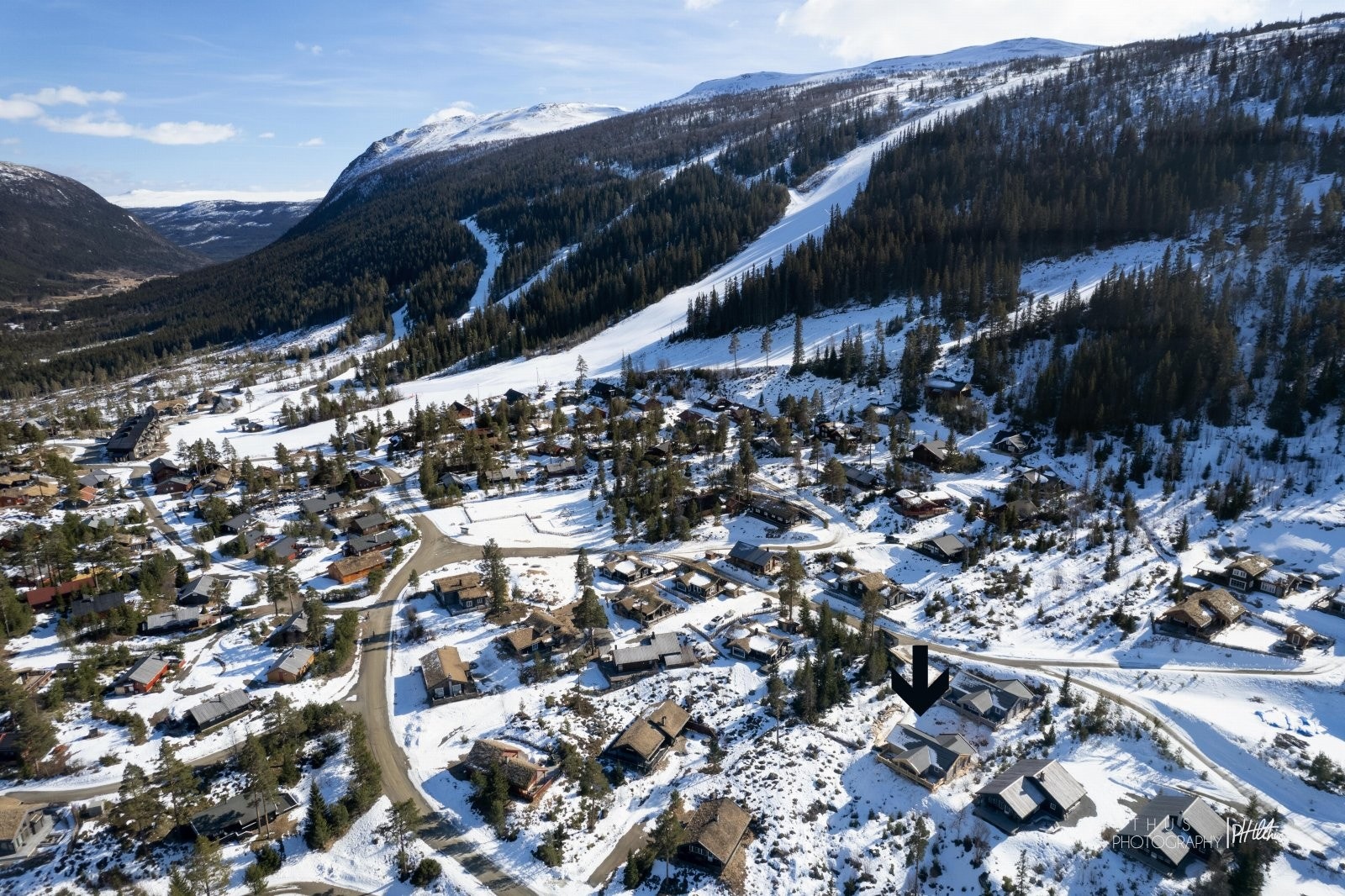 Attraktivt og meget familievennlig hyttefelt ved Uvdal Skisenter. Galleribilde
