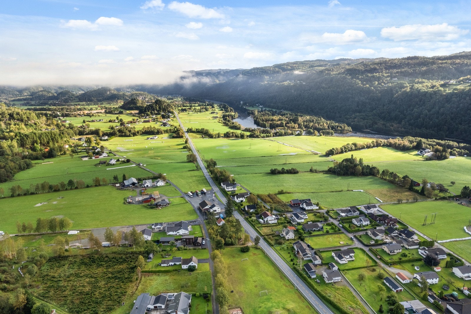 Fra boligen er det ca 4,5 km til sentrum Galleribilde