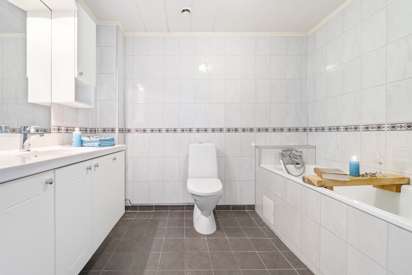 Bad i 1.etasje. Galleribilde