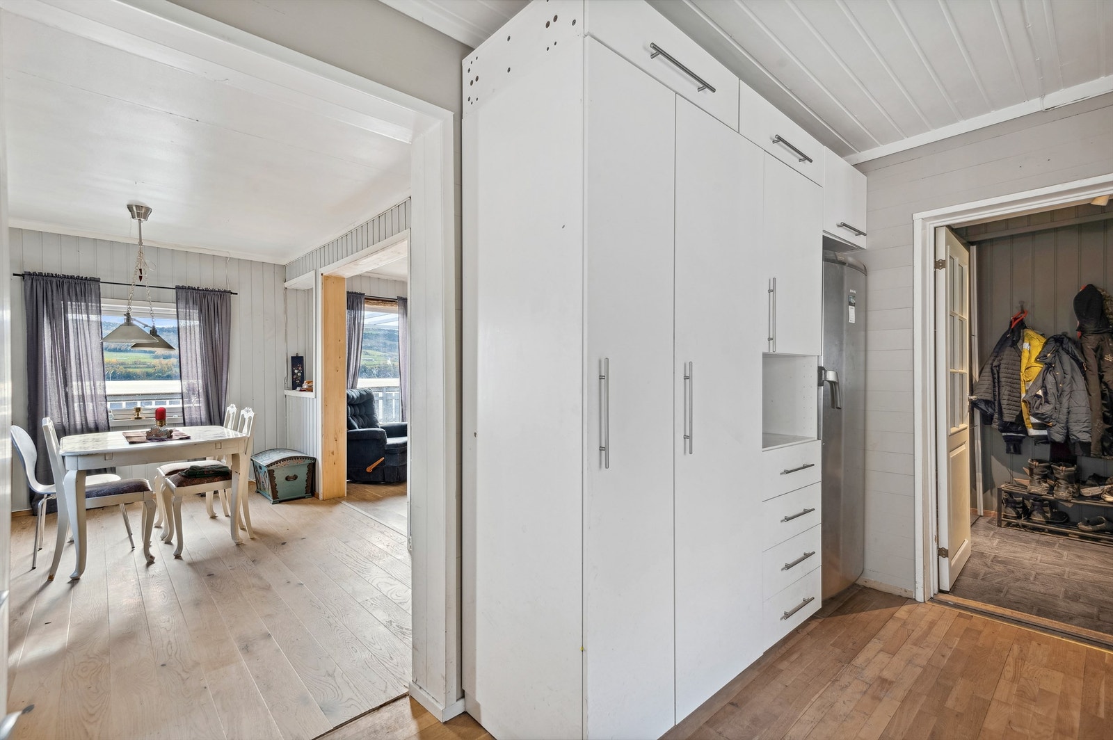 Stue/kjøkken Galleribilde