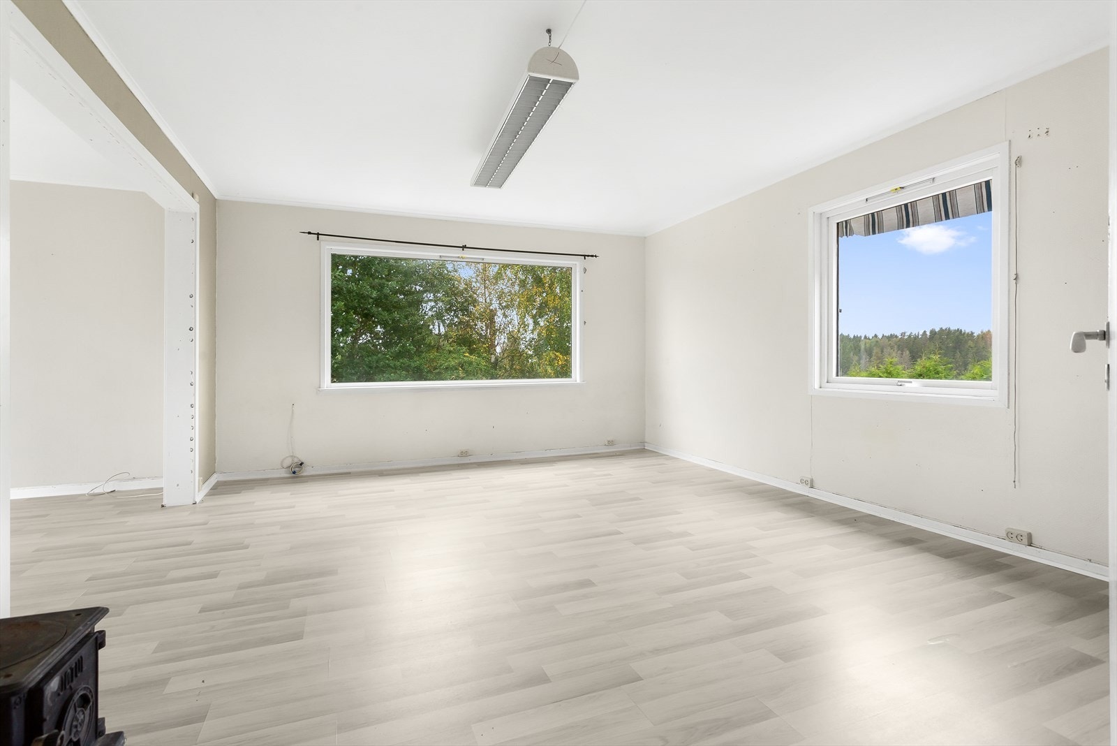I gangen i andre etasje er det utgang til en balkong. Galleribilde