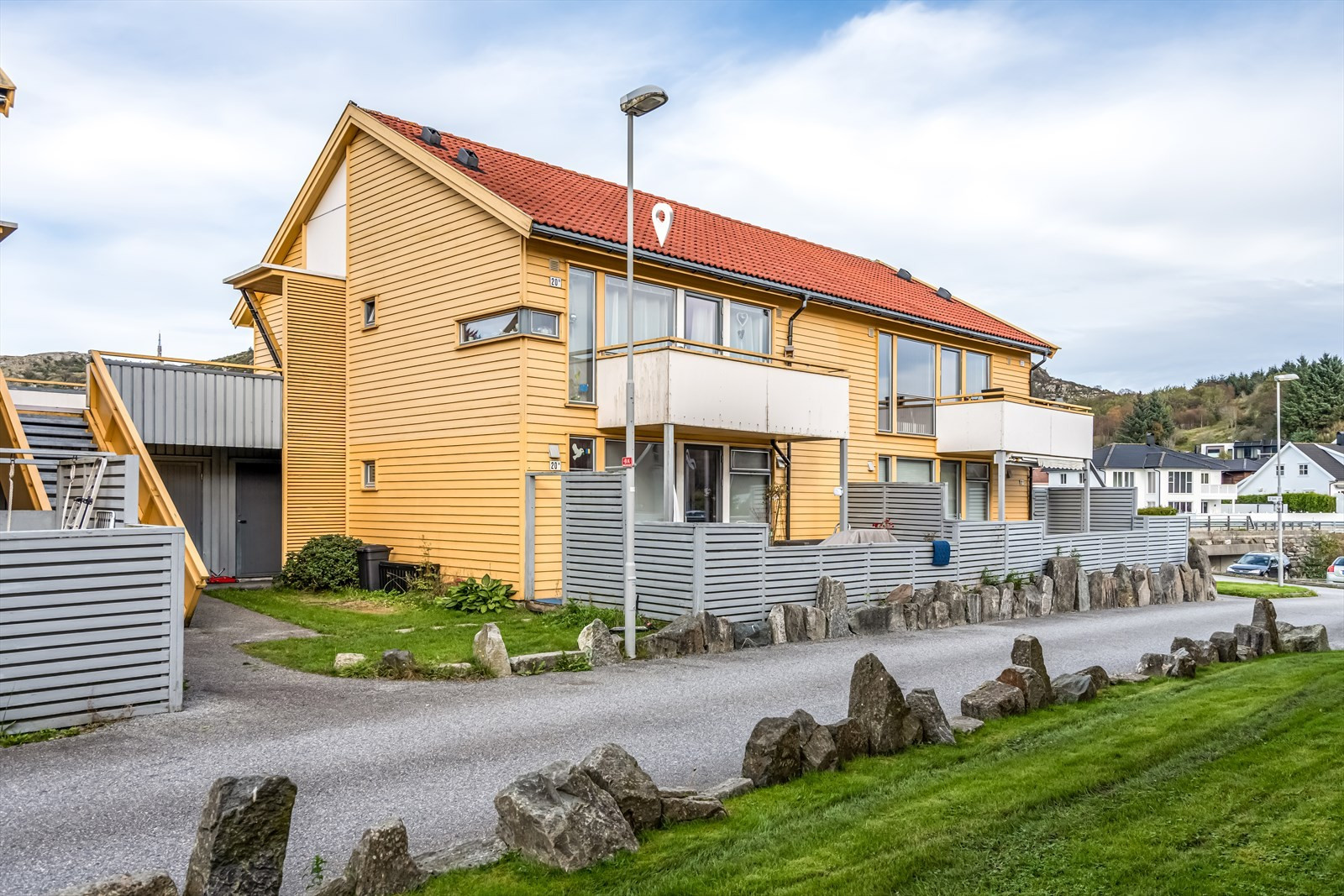 Skåredalen | Leilighet med to soverom | 2. etasje og balkong | Kort vei til skole, barnehager og butikker