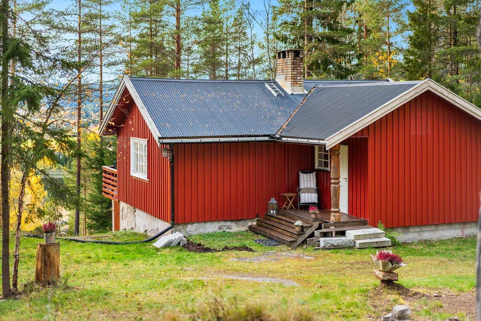 Hyggelig fritidseiendom i naturskjønne omgivelser. Galleribilde