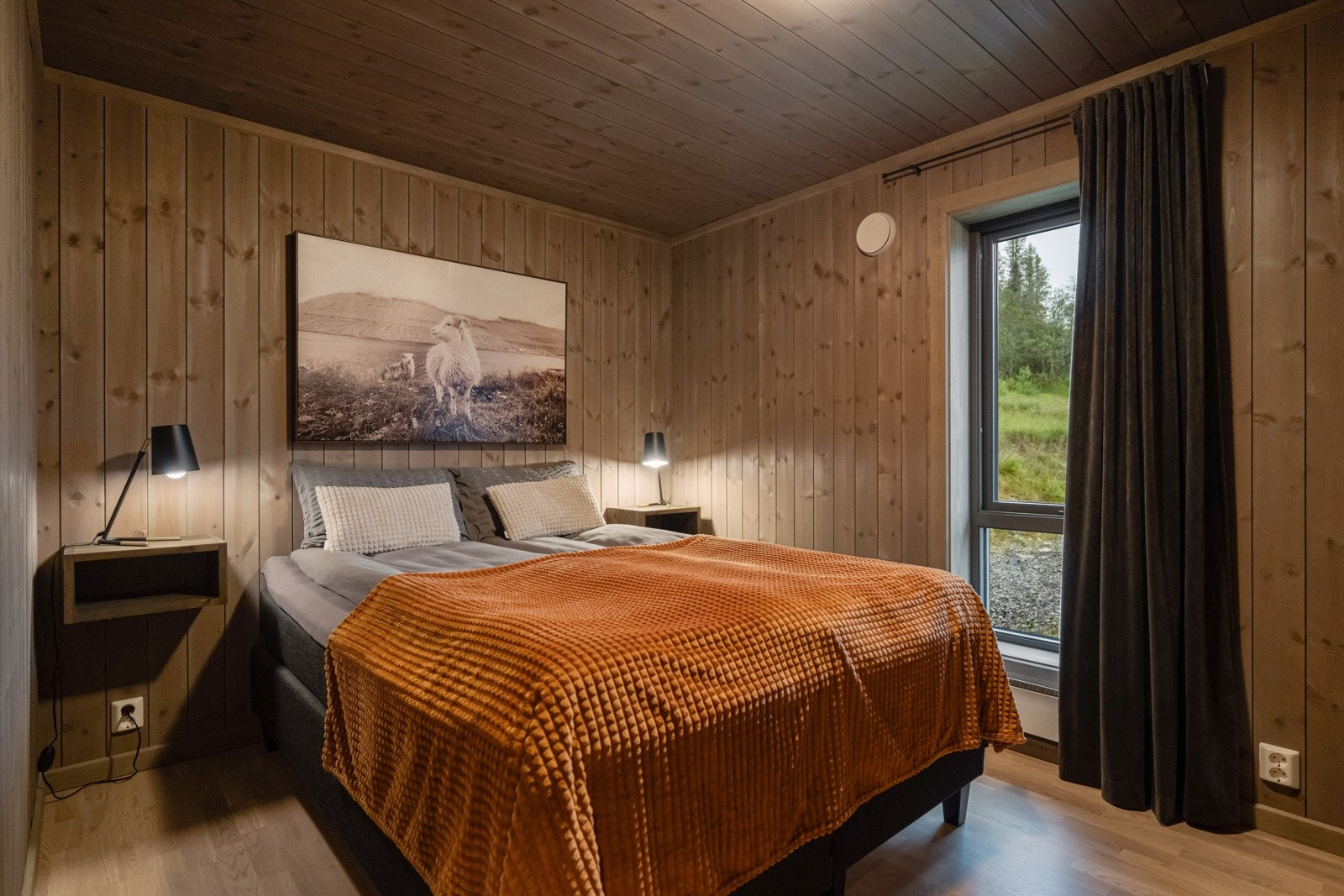 Hovedsoverom med dobbeltseng Galleribilde