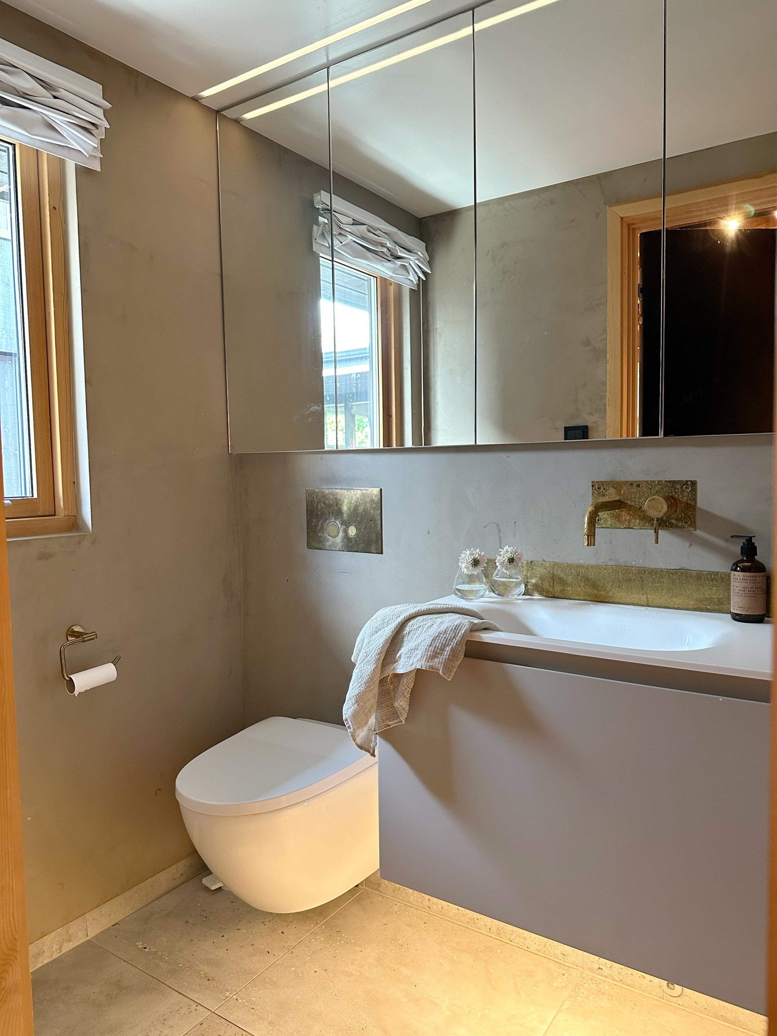 Eget dusjbad til soverom 2 Galleribilde