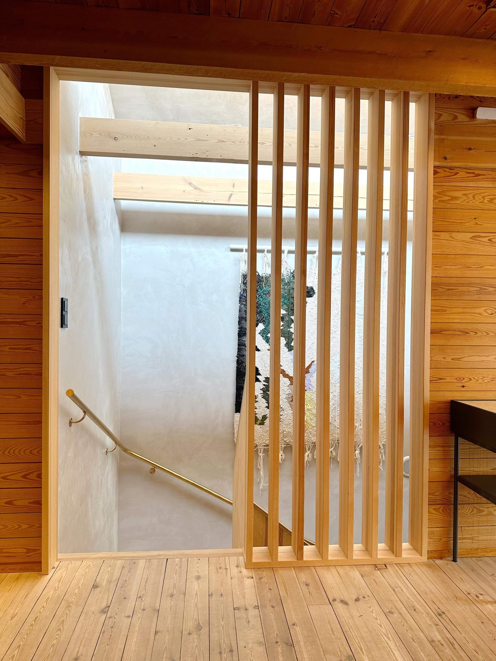 Fra den nyere trappeløsningen ned til u.etg. Galleribilde