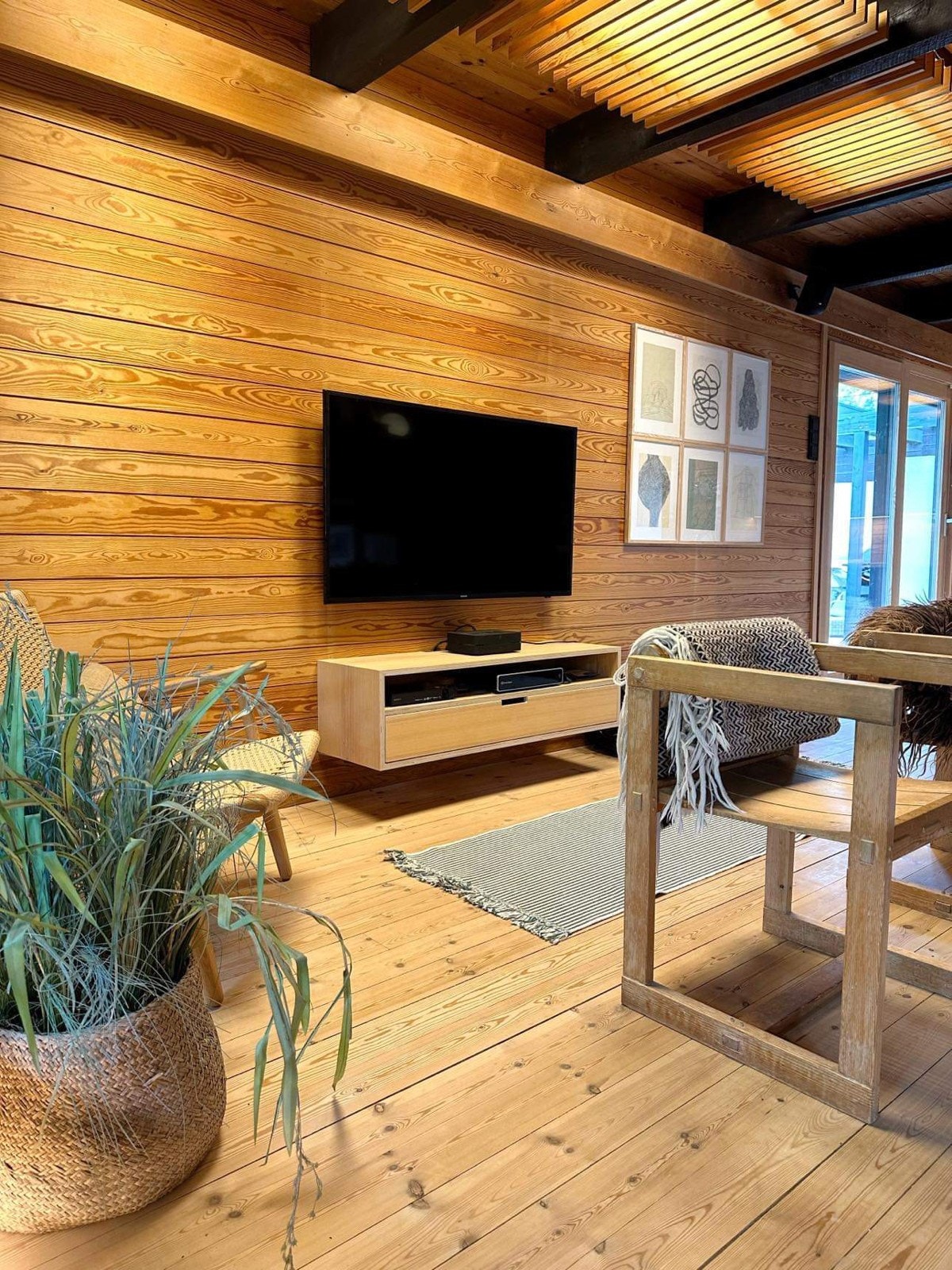 Del av hovedstuen i 1.etg. Galleribilde