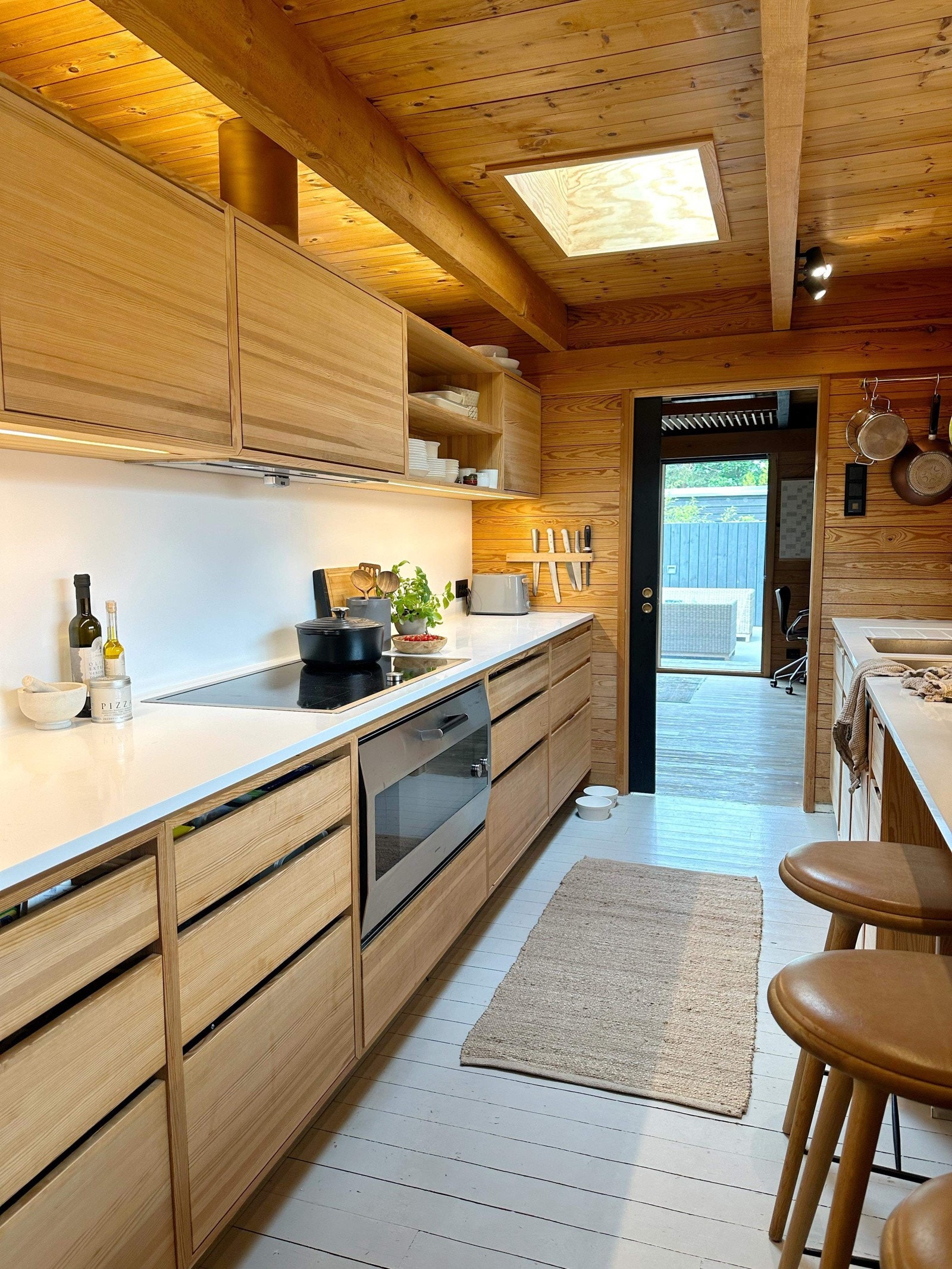 Plassbygd kjøkken fra Hamran Galleribilde