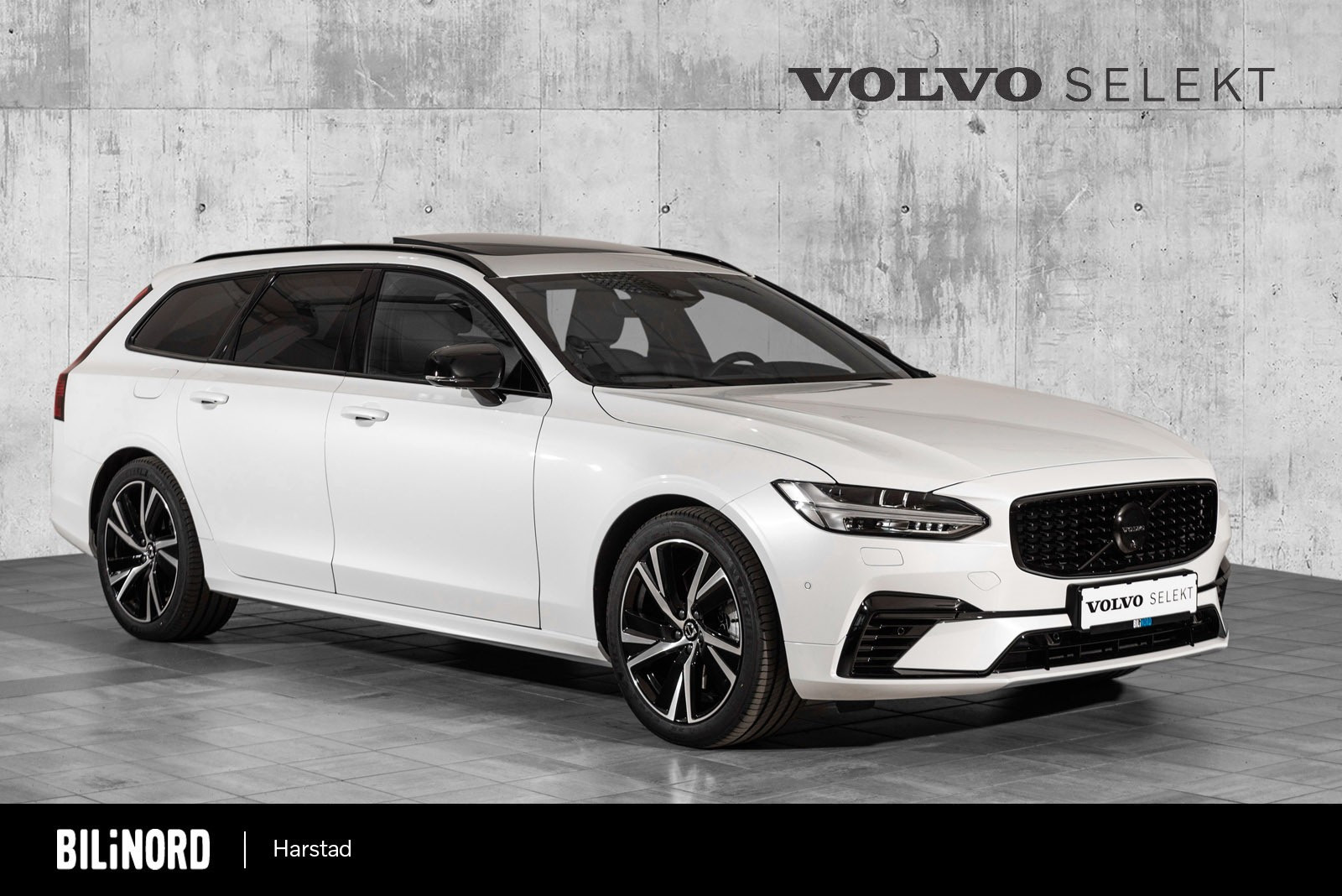 Vi har fått inn en nydelig 2022 Volvo V90 T8 390hk AWD R-design i butikk!