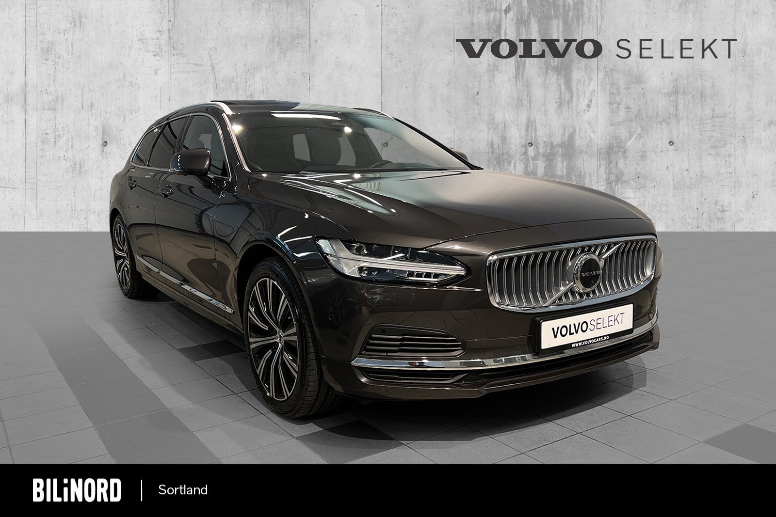 Nydelig Volvo V90 med oppdatert rekkevidde på batteri - Ring Øyvind på 458 34 077 for mer informasjon