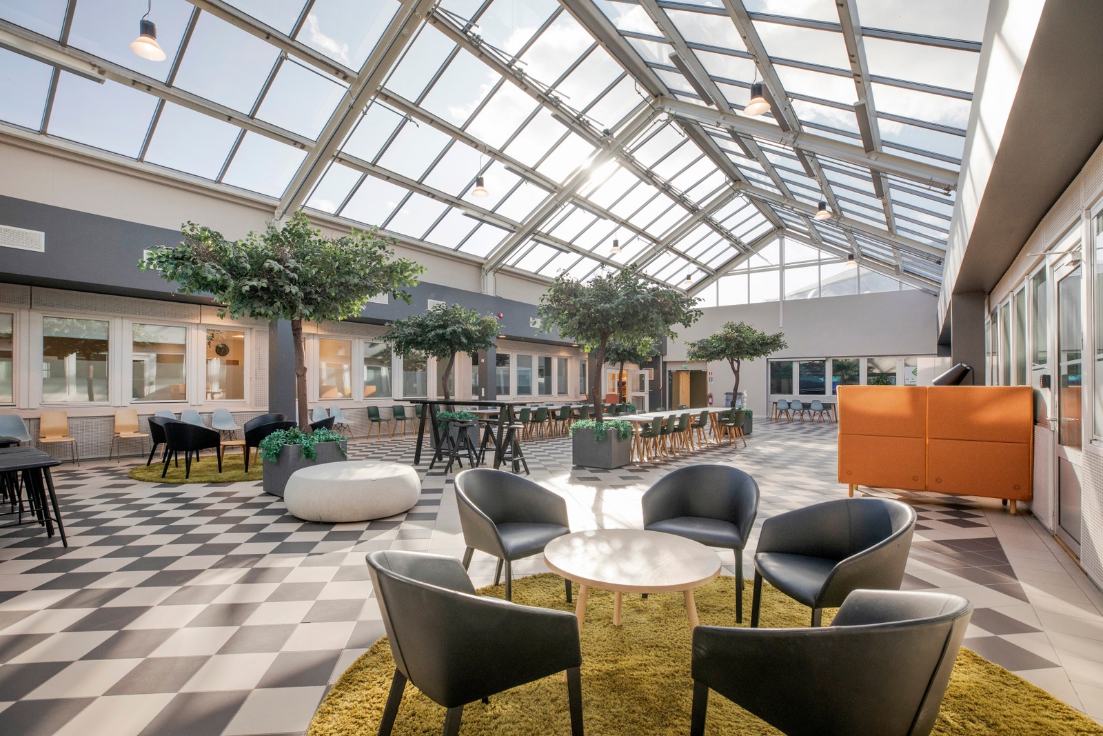 Fellesareal - bespisning kantine Galleribilde