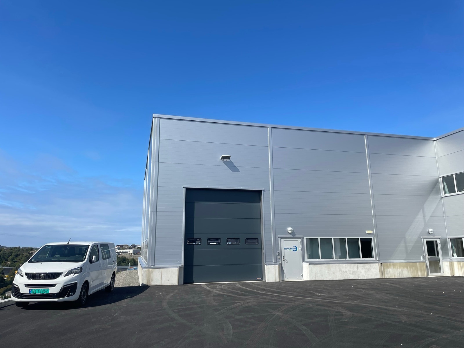 Port inn til vårt lager. Galleribilde