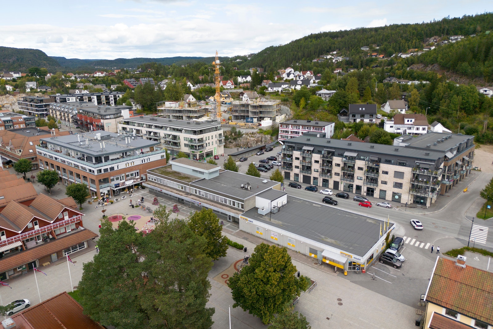 Sentral beliggenhet midt i Vennesla sentrum Galleribilde