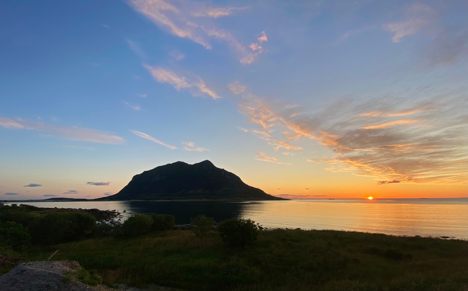 Nærområdet - solnedgang ved Øra, 7 min med bil Galleribilde