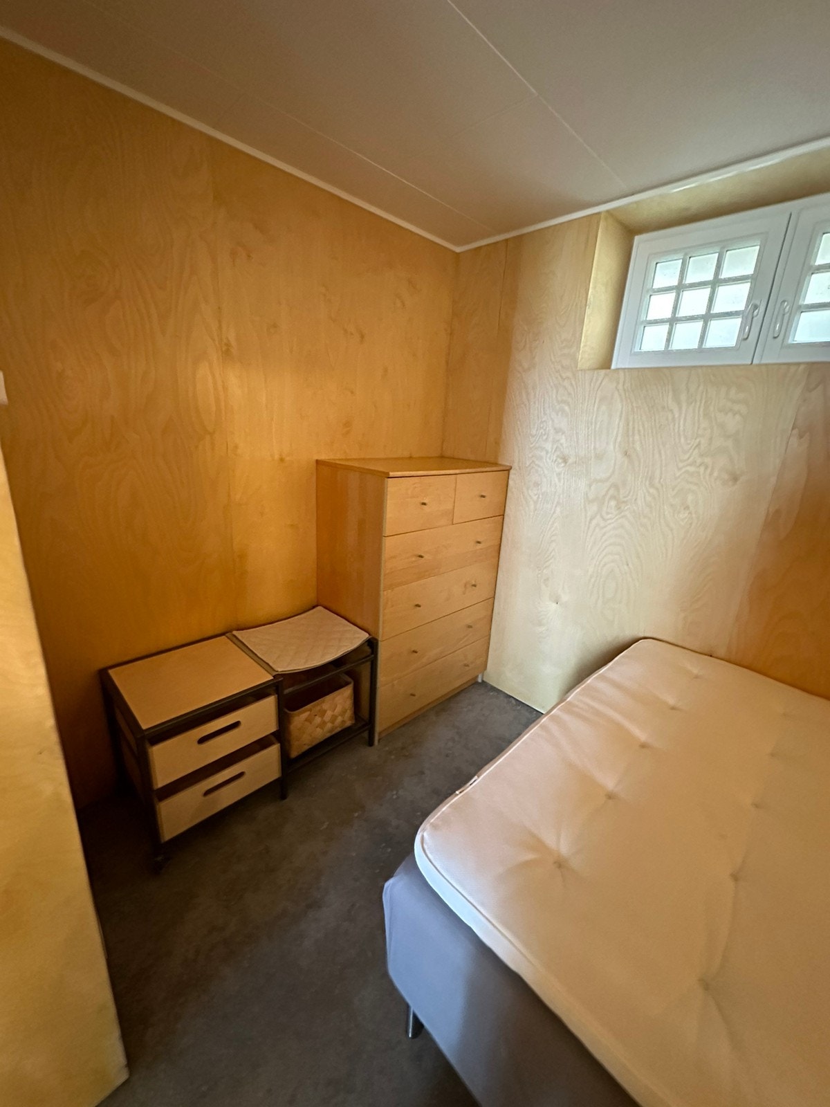 Garderobe Galleribilde