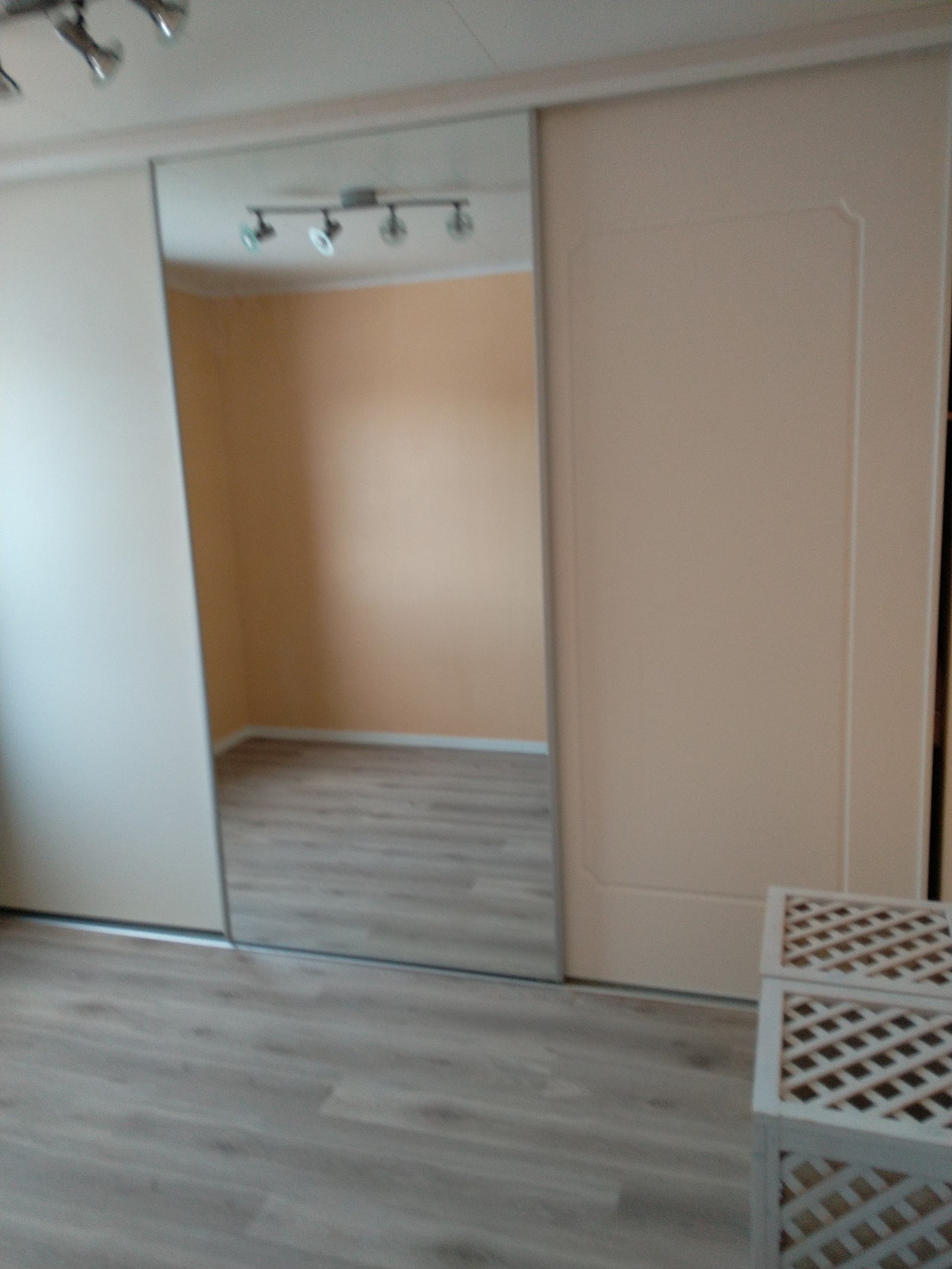 Valk inn 1. etasje Galleribilde