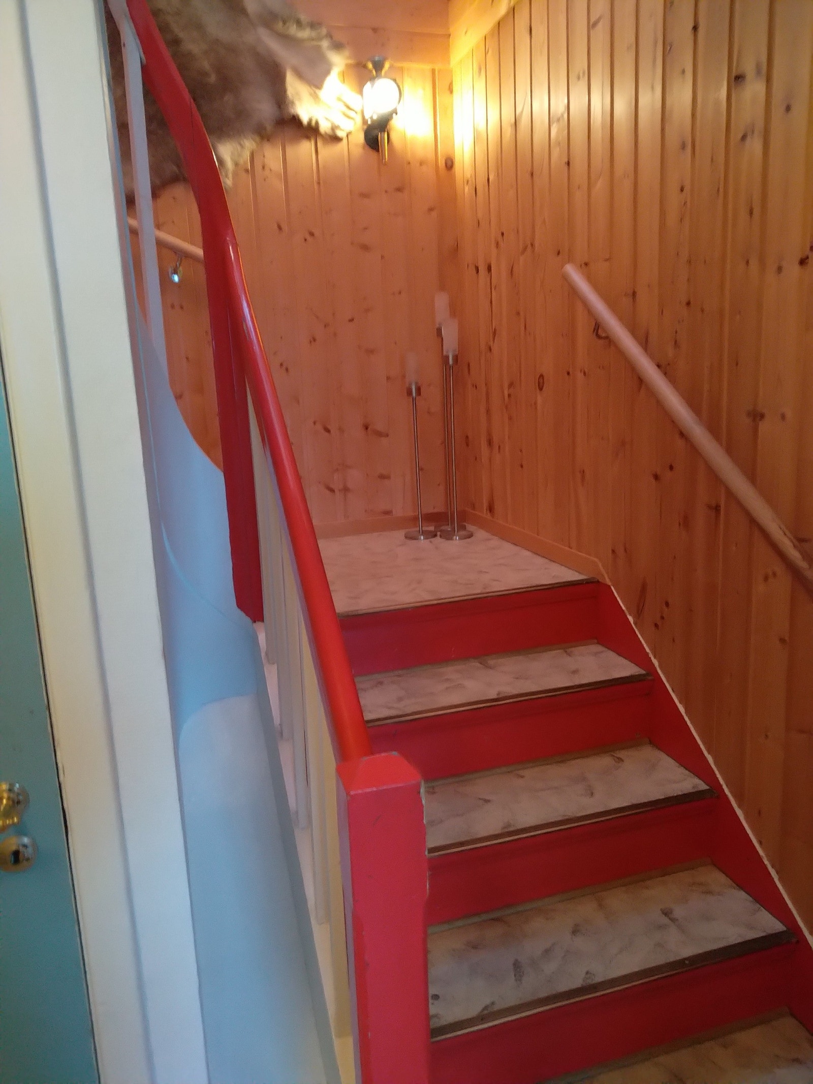 Trappe til 2. etasje Galleribilde