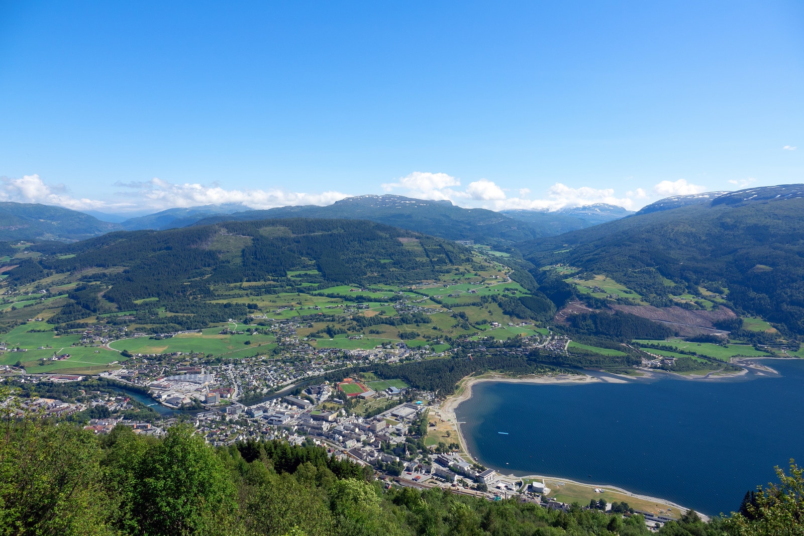 Voss frå Hanguren. Galleribilde