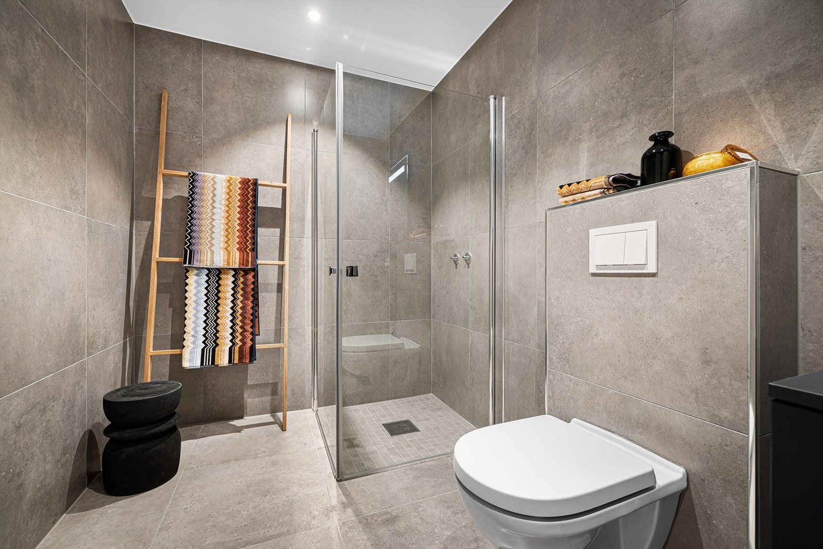 objpict_113898237764866_0.jpg Galleribilde