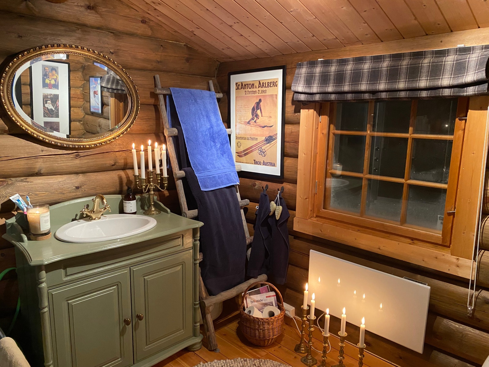 Badet Galleribilde