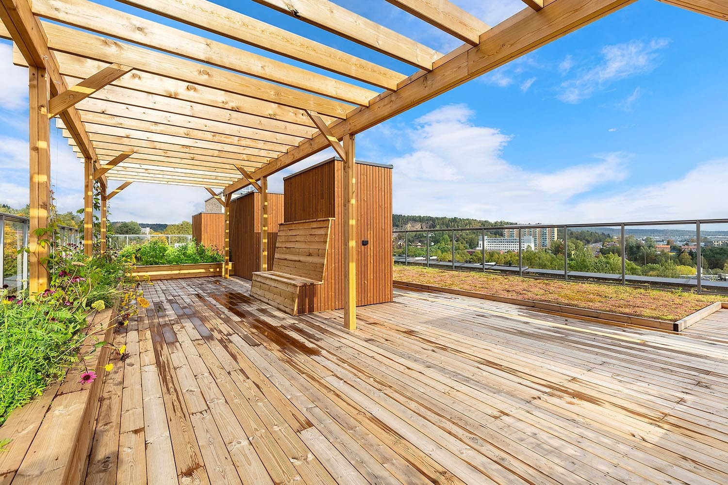 Felles takterrasse med gode sol- og utsiktsforhold. Galleribilde
