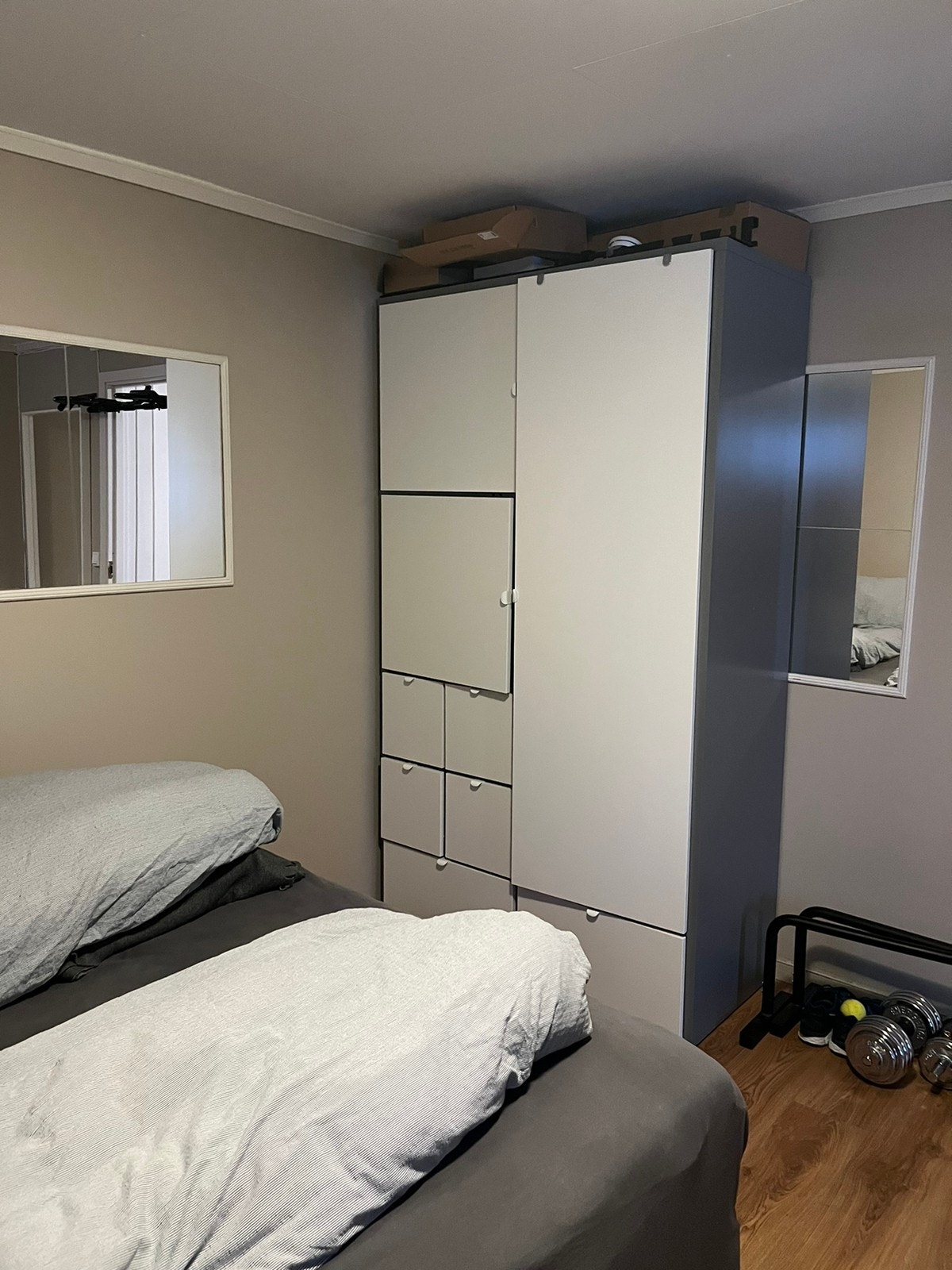 Garderobe på soverommet Galleribilde