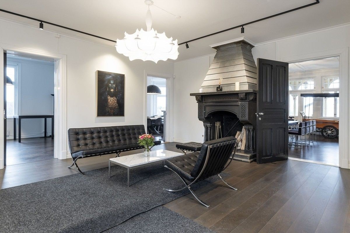 1 etg. Hall Galleribilde