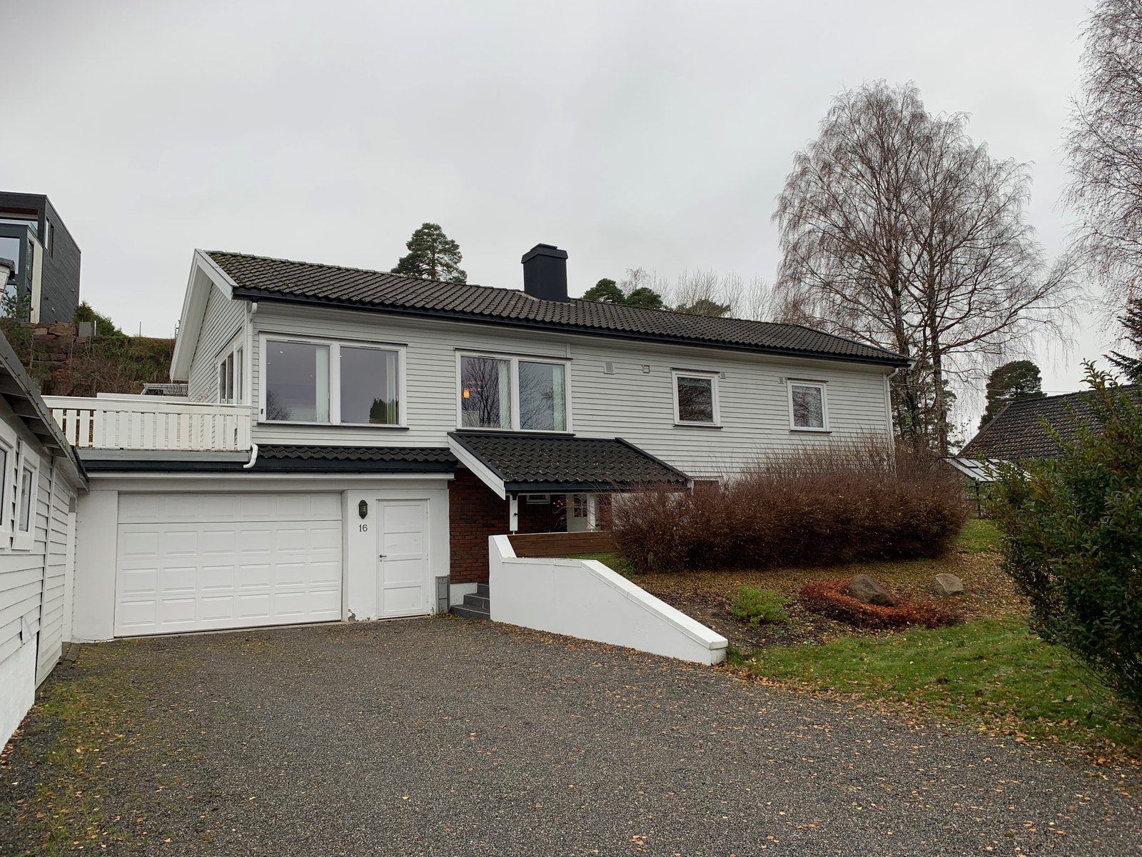 Kjellerleilighet i enebolig Galleribilde
