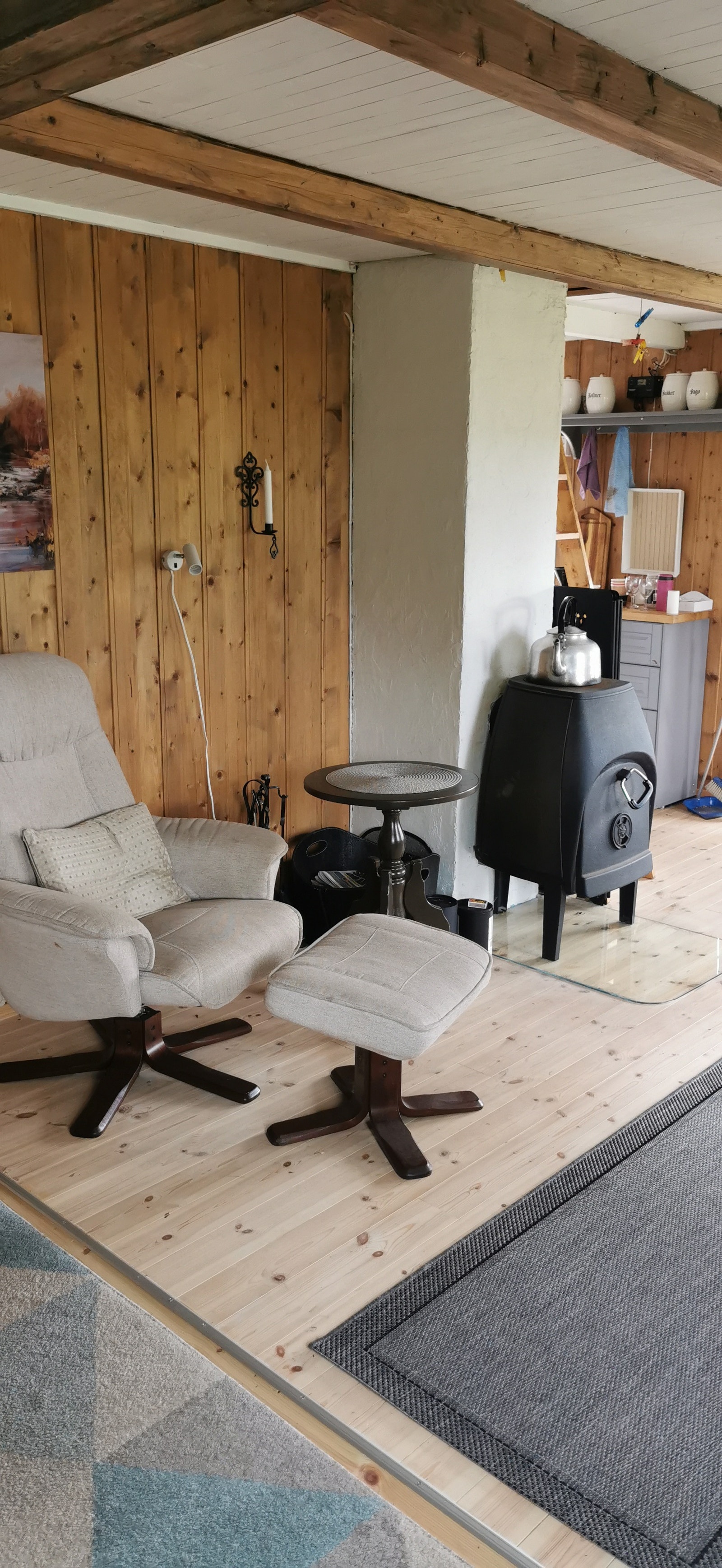 Stue med ovn Galleribilde