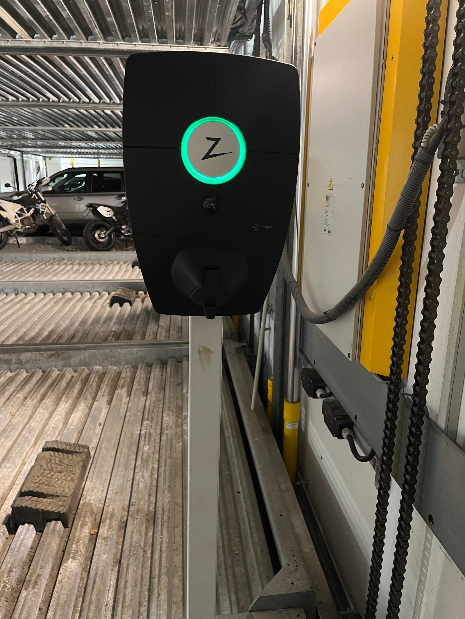 Lader montert i 2023 Galleribilde