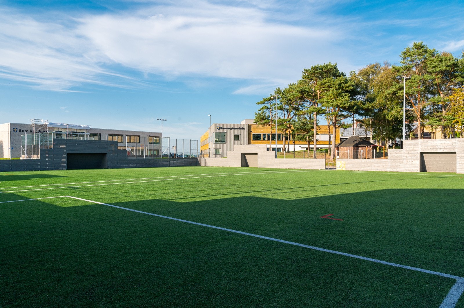 Bore Skole ligger kun få minutters gange fra boligene Galleribilde