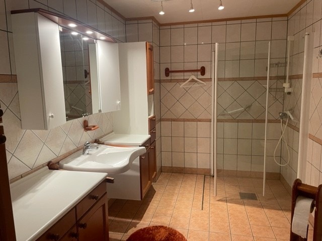 Badet Galleribilde
