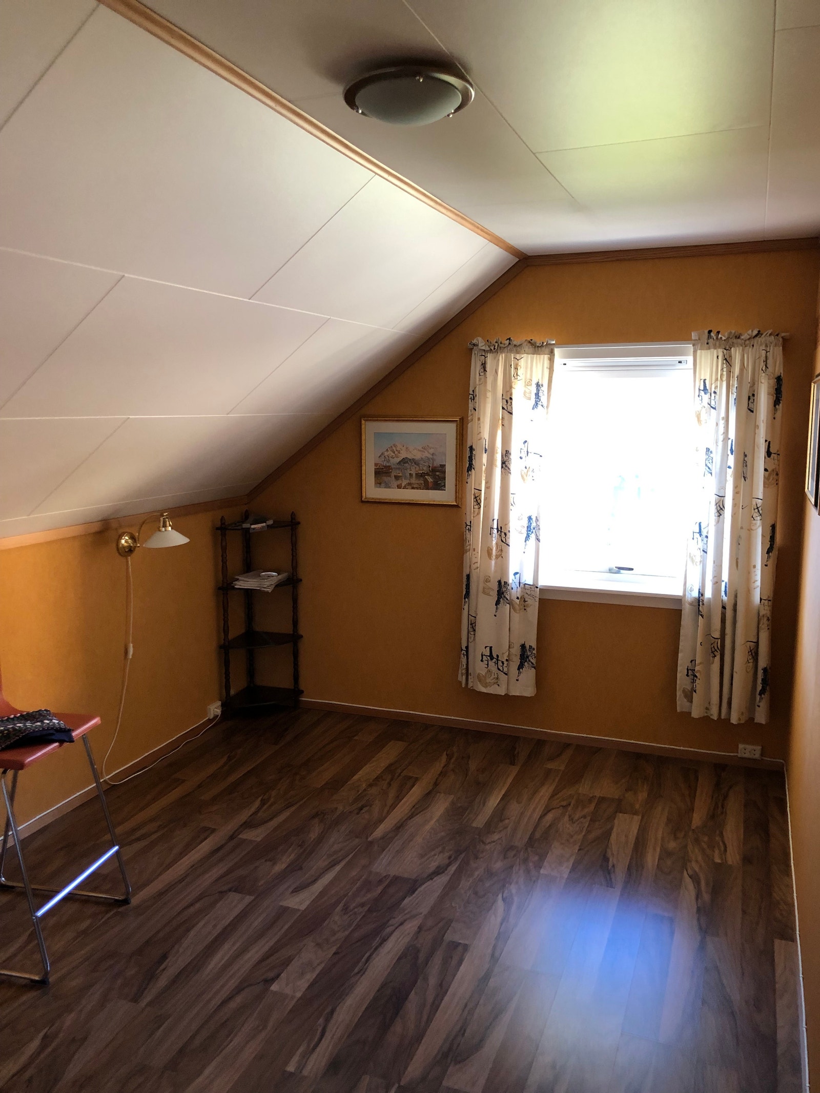 Soverom 3 etg. (3) Galleribilde