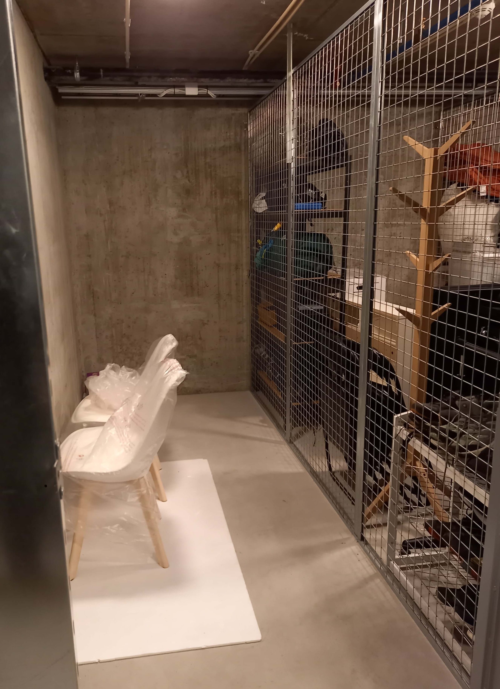 Kjellerbod Galleribilde