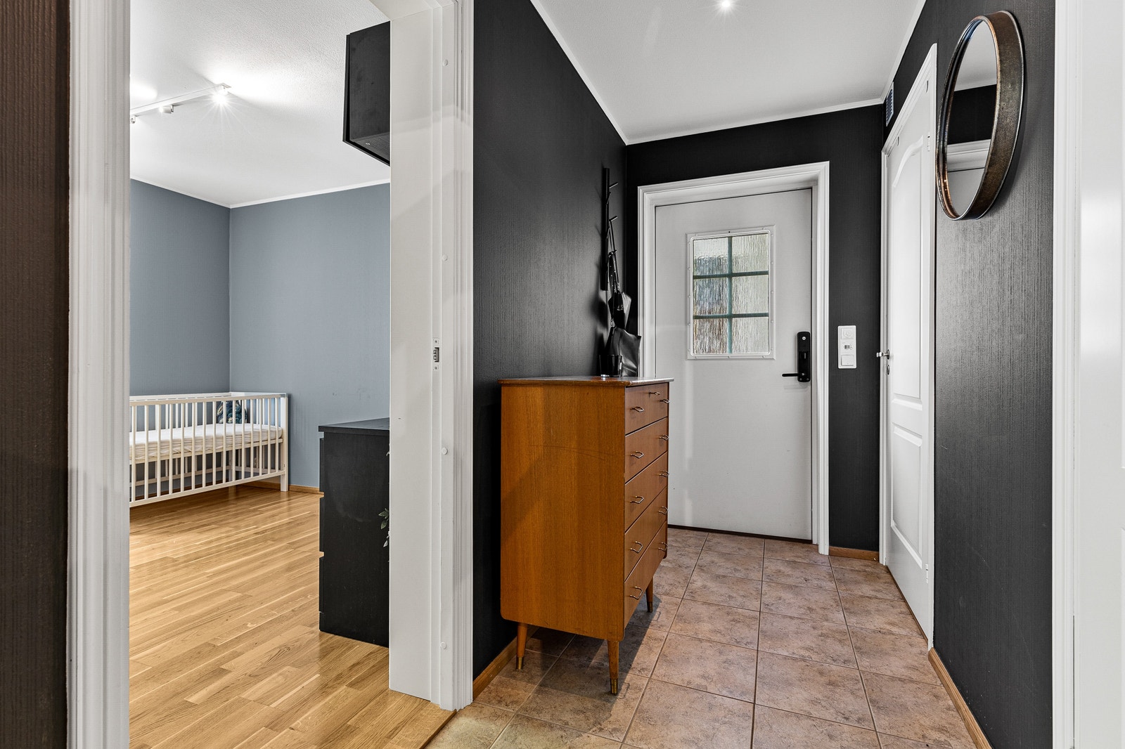 Adgang til alle rom i leiligheten utenom et soverom Galleribilde