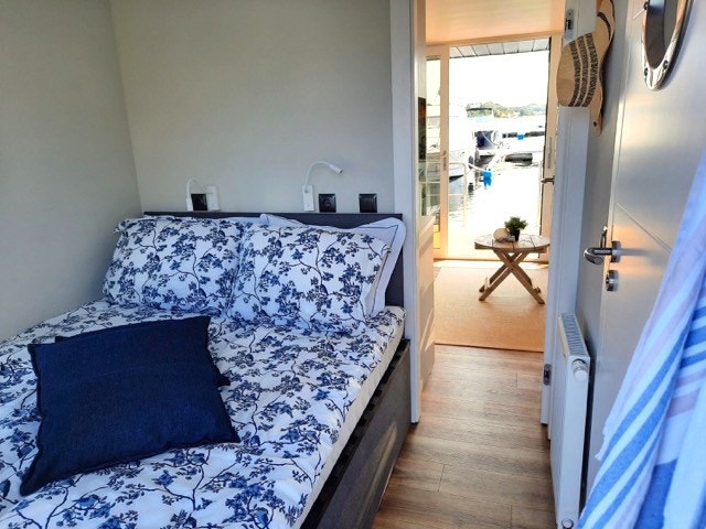 Soverom på den mindre båten Galleribilde