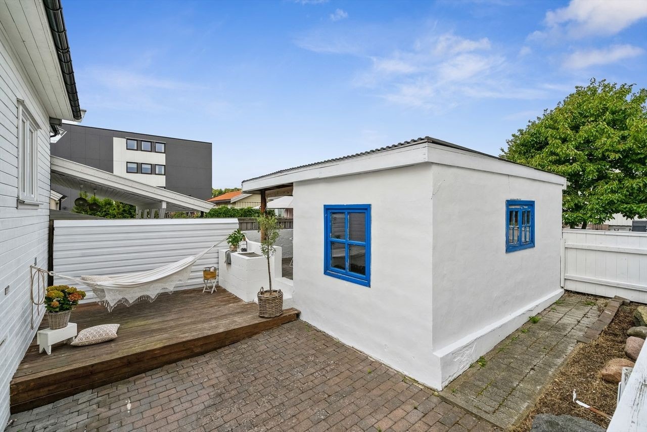 Uteplass Galleribilde