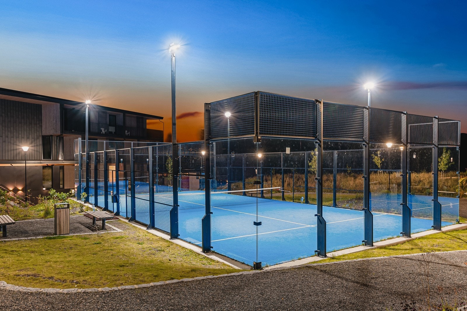 Padel bane 30 meter fra Konow - gratis å benytte Galleribilde