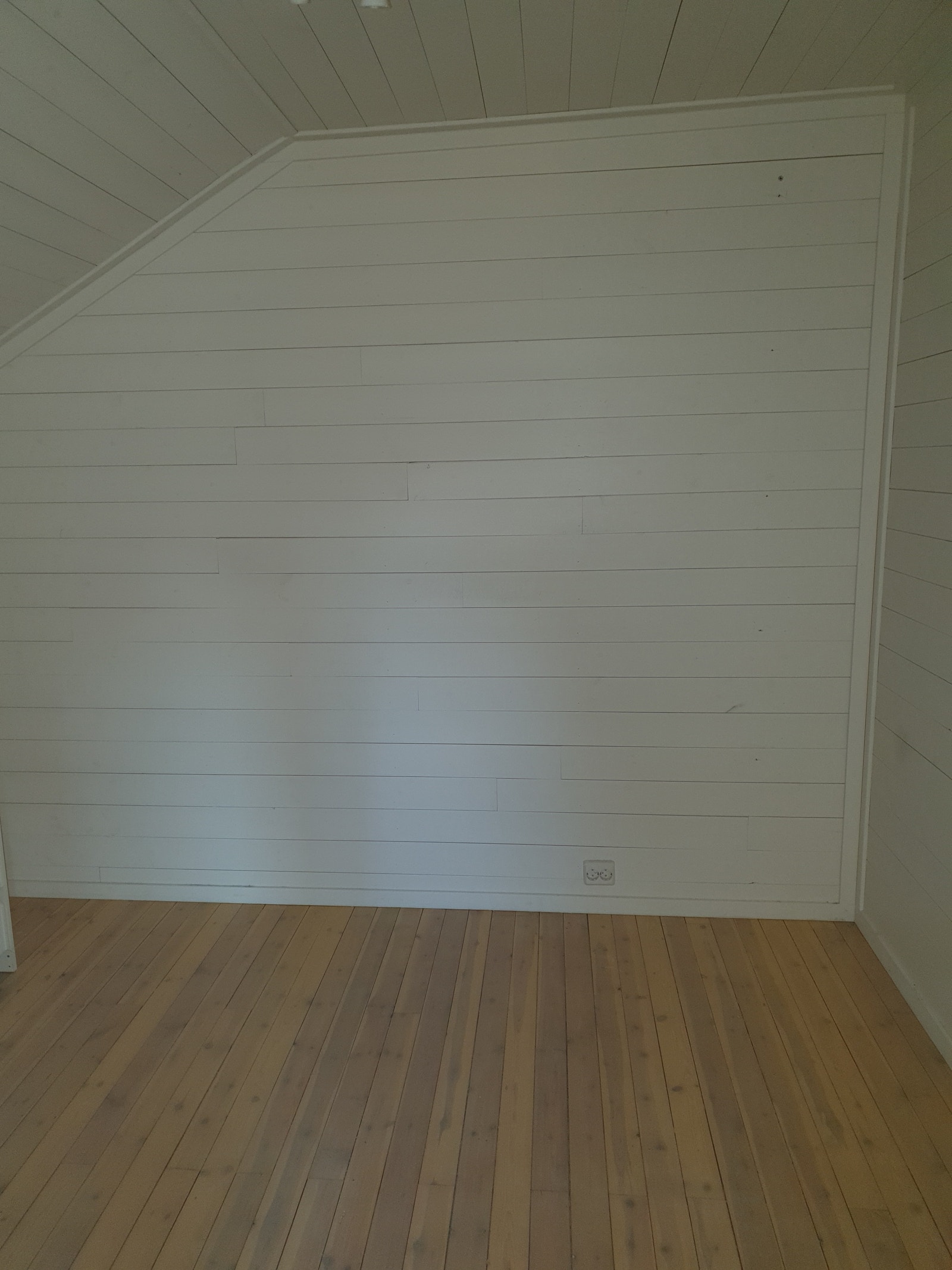 Garderobe 2. etg Galleribilde