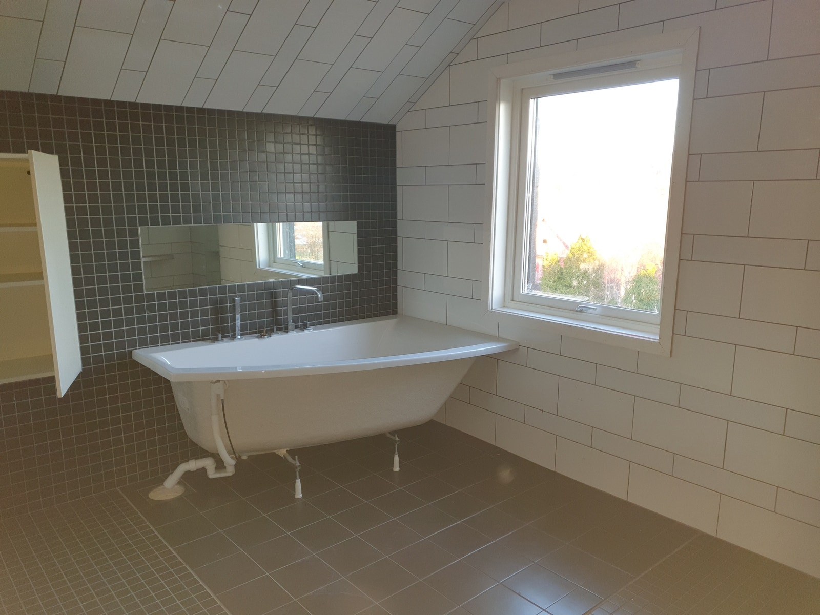 Bad 2. etg Galleribilde