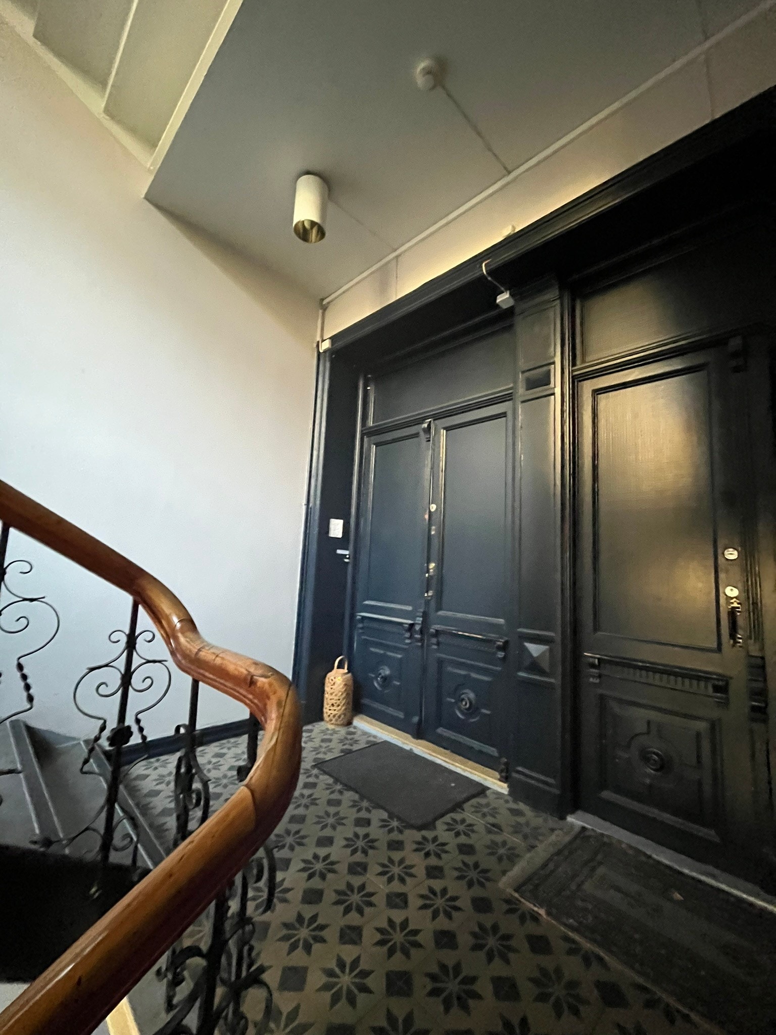 Inngangsdør Galleribilde