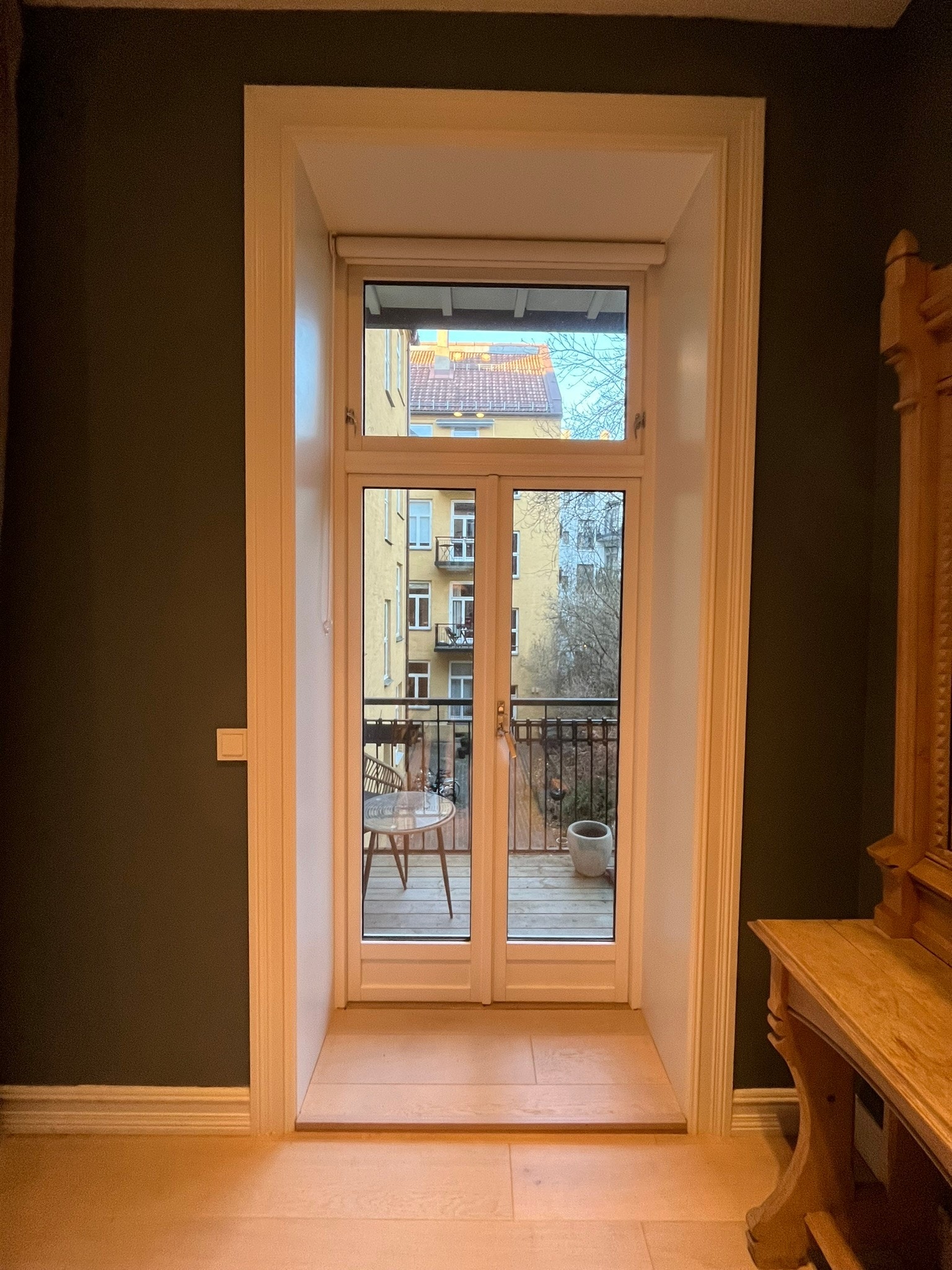 Utgang til balkong Galleribilde