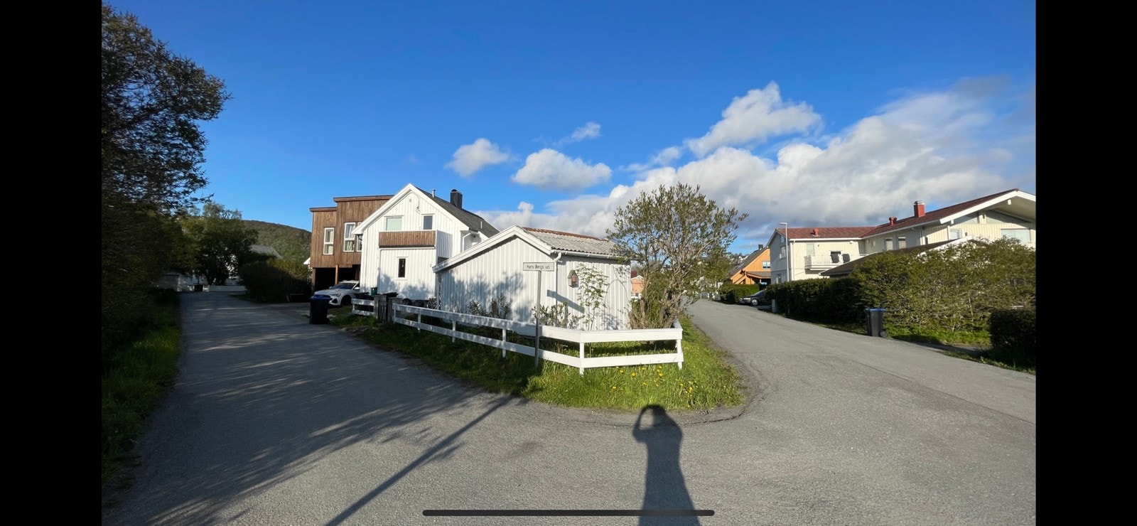 Svært god beliggenhet i forhold til sentrum og bussforbindelser. Saltvern/Rønvik Galleribilde