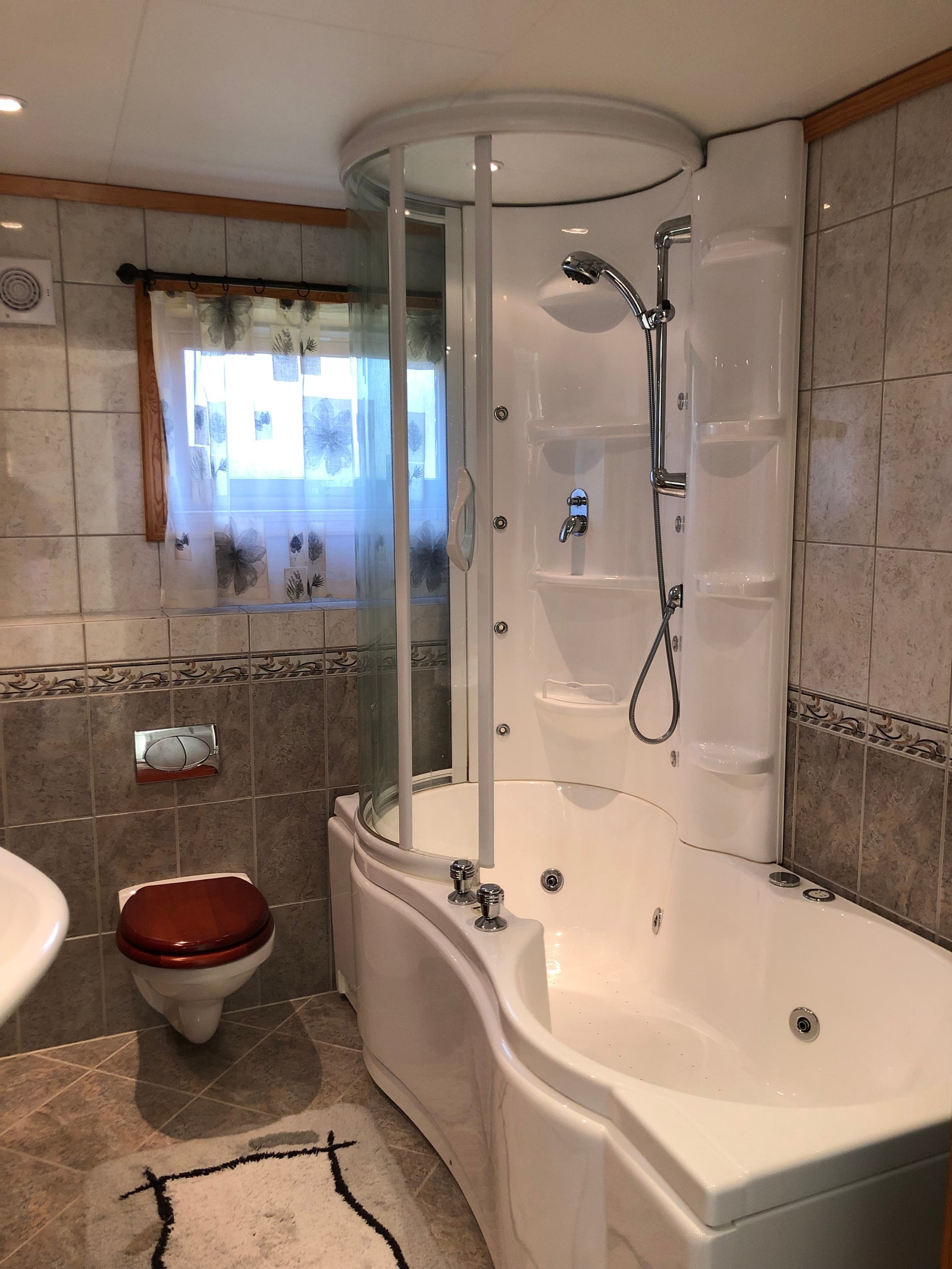 Bad, kjeller. Galleribilde