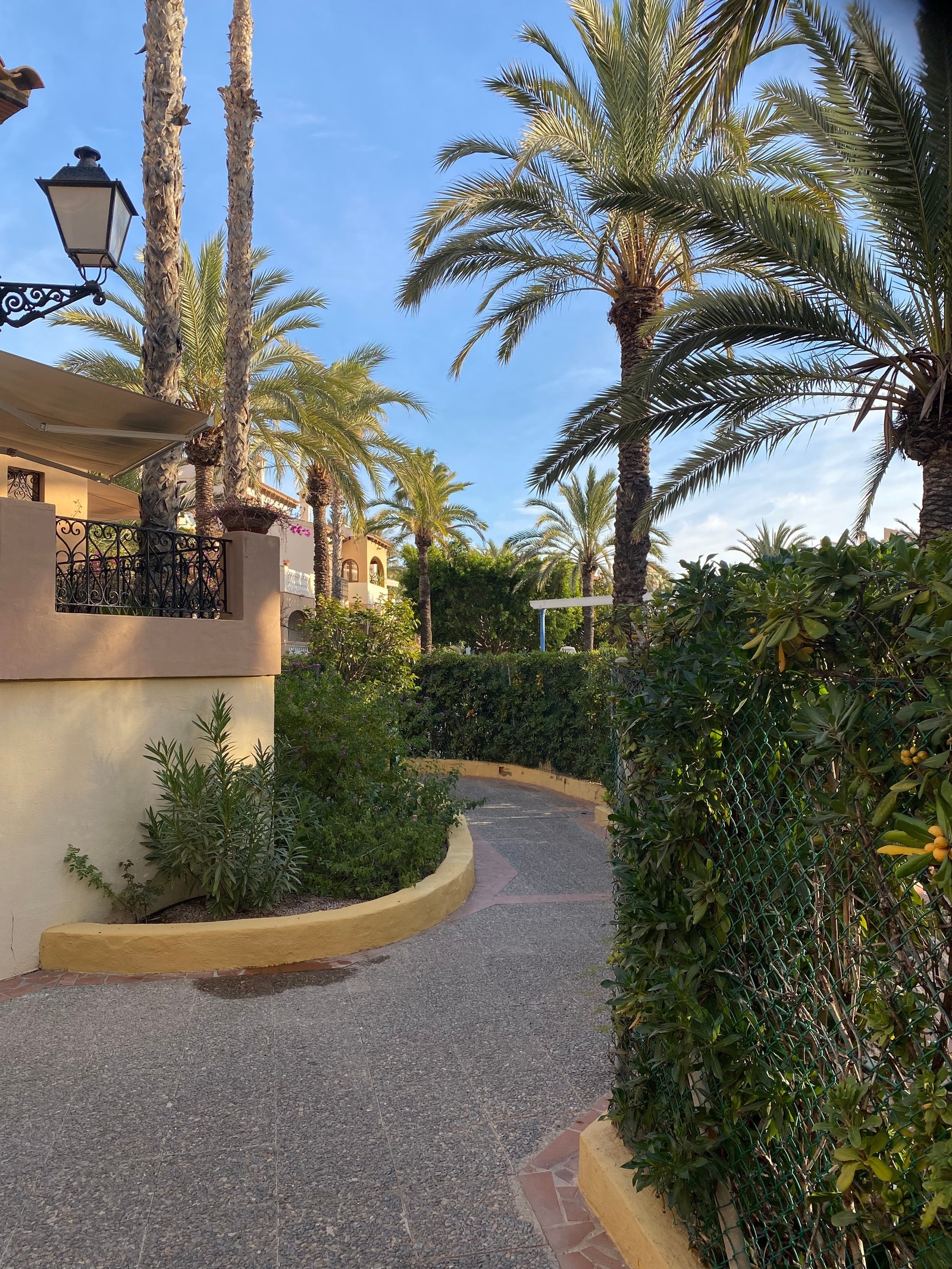 Nydelige områder inne i Aldea Del Mar. Galleribilde